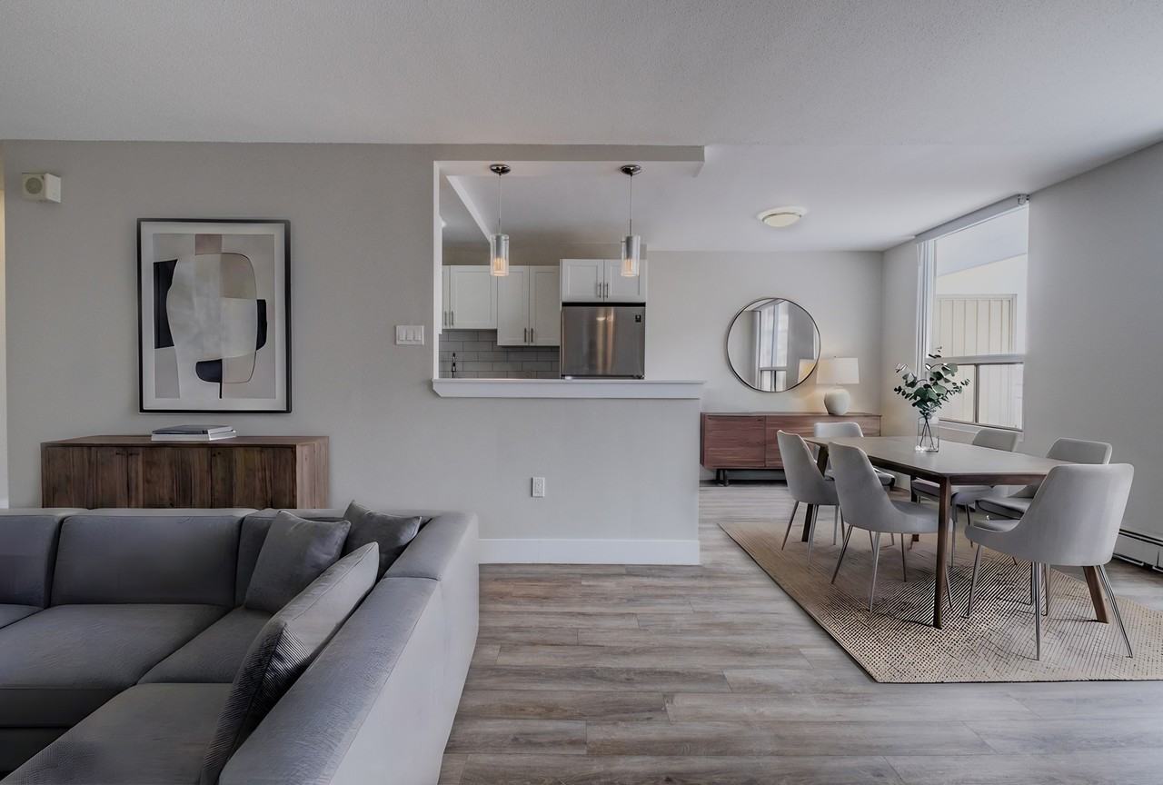 Royal Oak Terrace - Photo 2 of 19