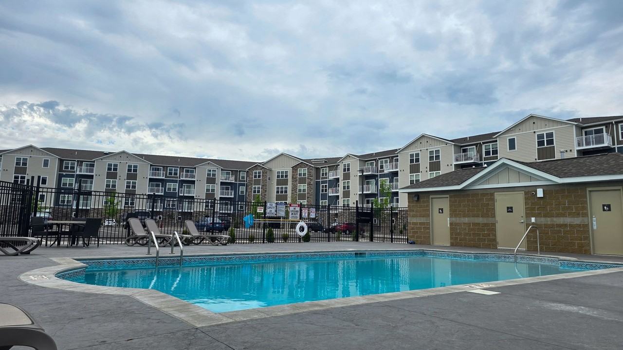 Forest Creek - Photo 2 of 28