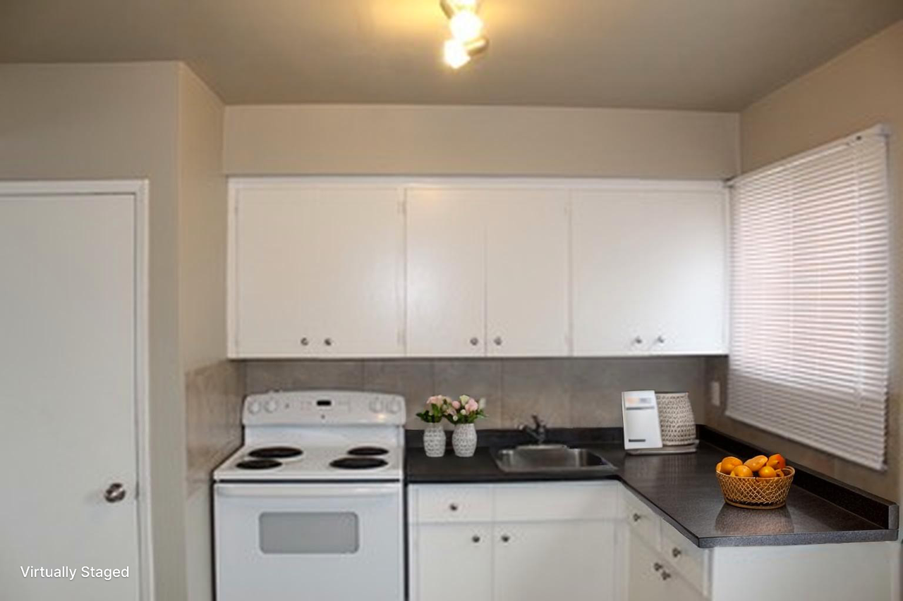 Wedgewood Townhomes - Photo 5 of 27