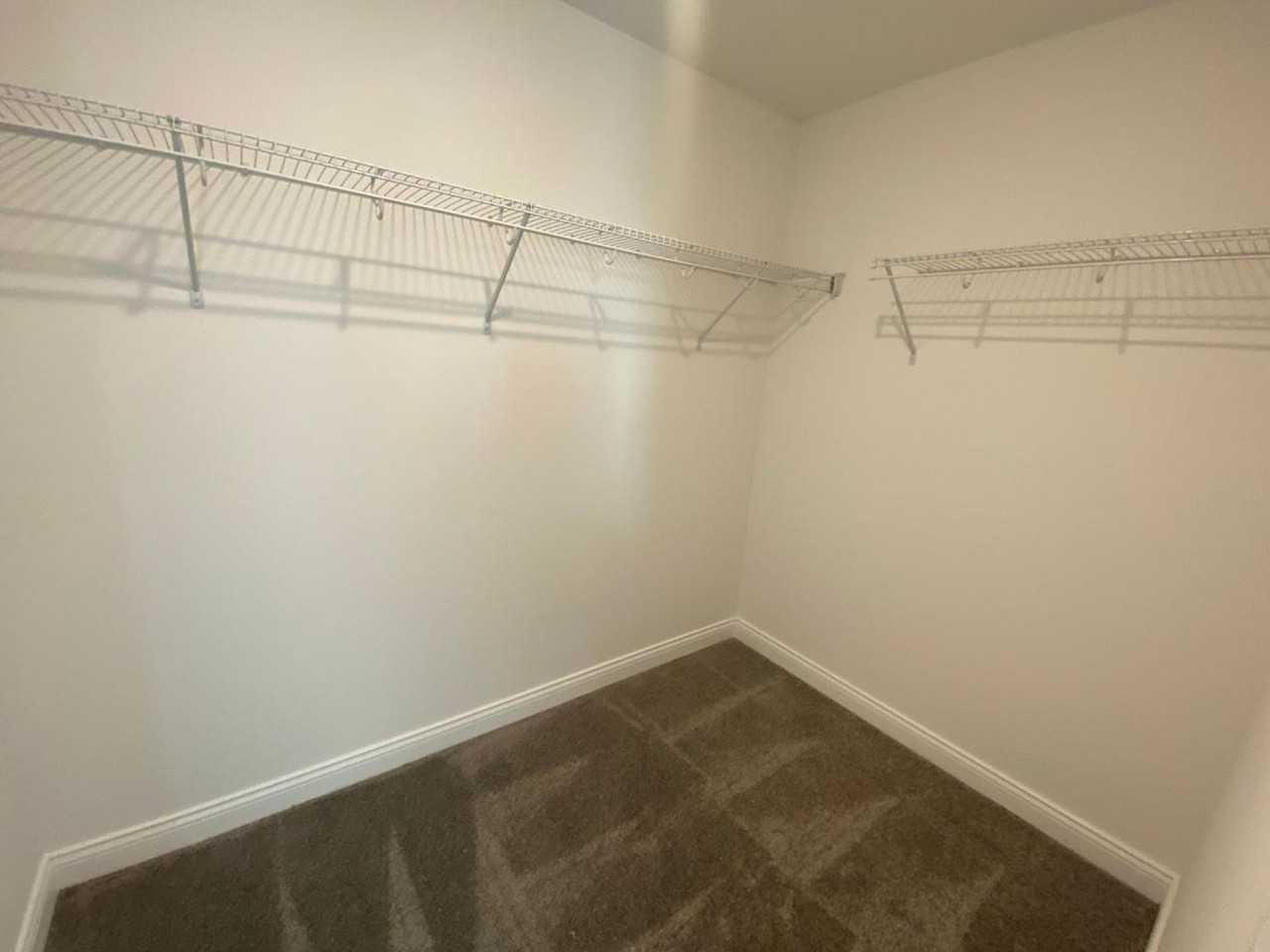 Amelia Place Apartments - Photo 6 of 15