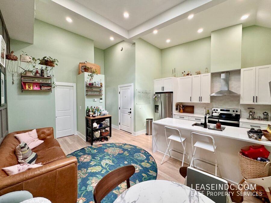 1273 Simms Pl Ne #4 - Photo 6 of 20