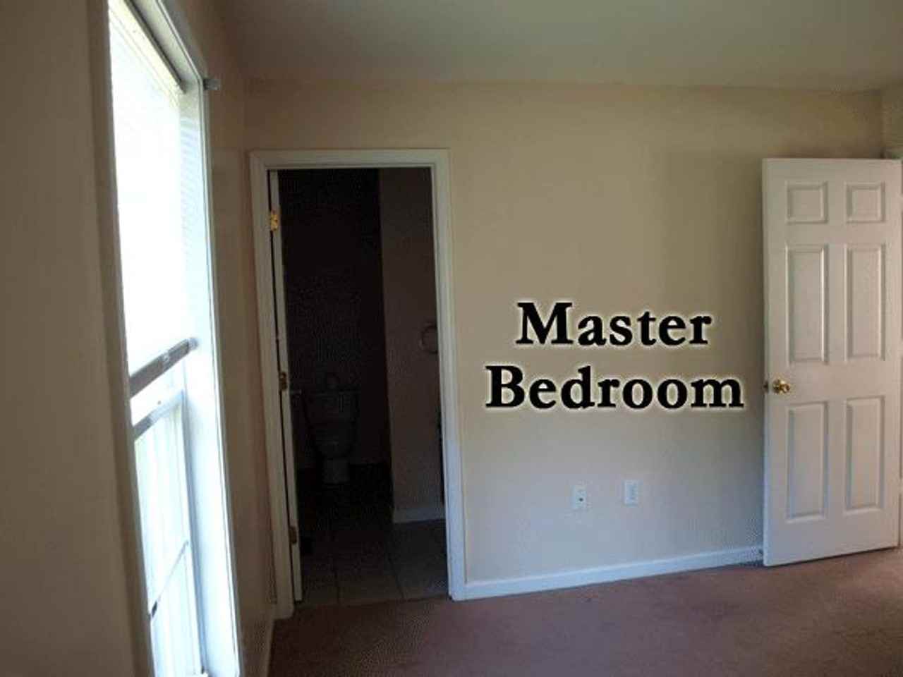 875 Treewood Dr - Photo 2 of 21