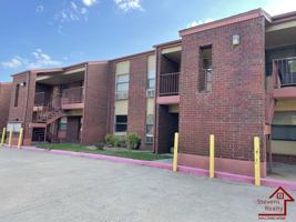 featured image of 1912 Sw D Ave #N