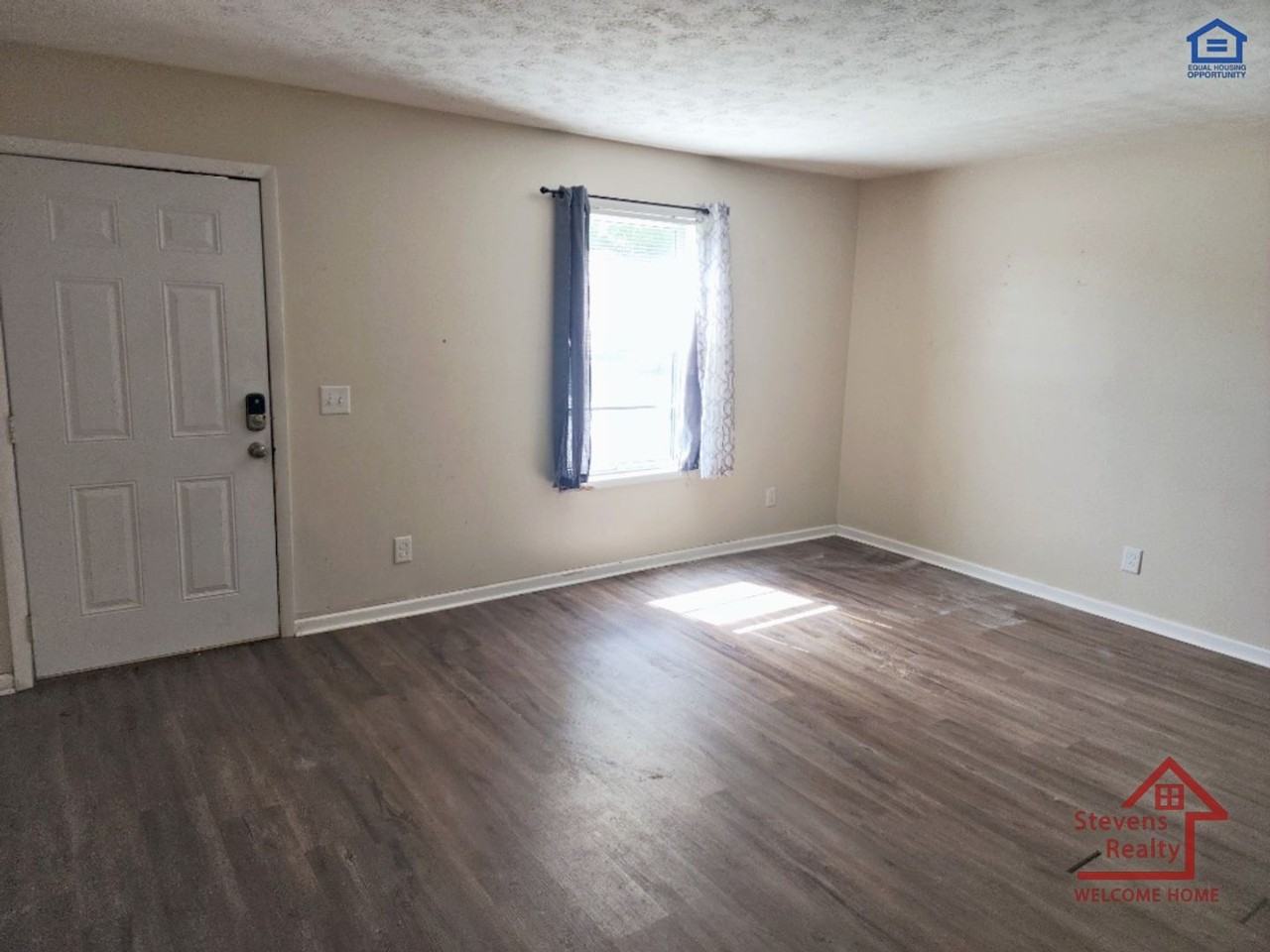 401 Spruce Ave #A - Photo 5 of 13