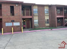 1912 Sw D Ave #H - Photo 1 of 1