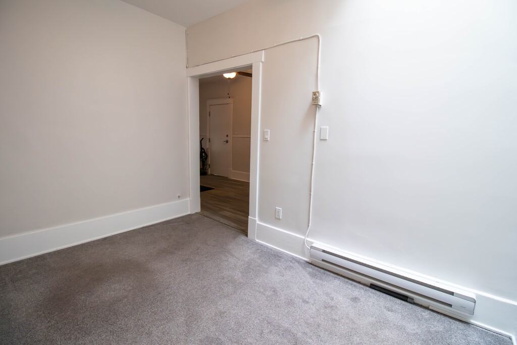 595 King Street - 10 - Photo 6 of 12