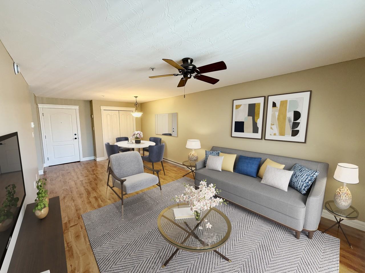 Point Park Apartments - Photo 5 of 16