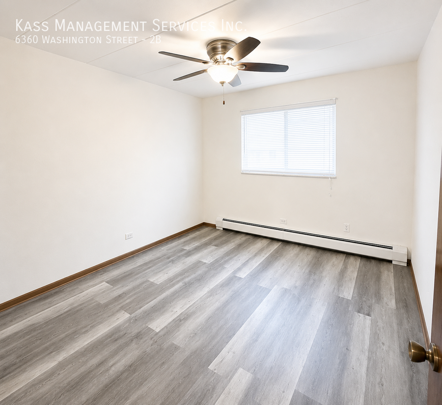 6360 Washington St #2B - Photo 7 of 7