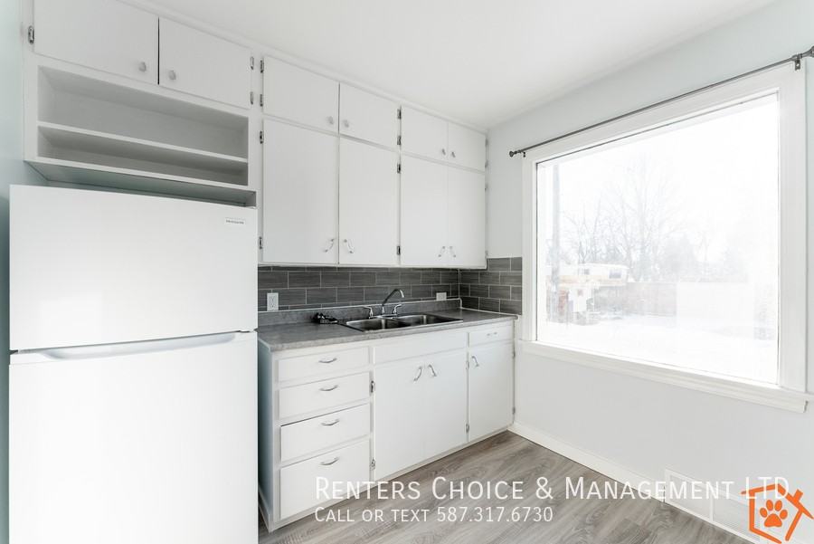 1134A 20 St S - Photo 6 of 14