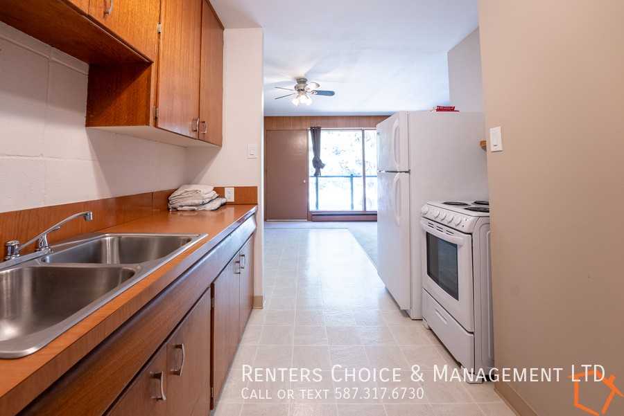 1802 3-1802 10 Ave S - Photo 2 of 15