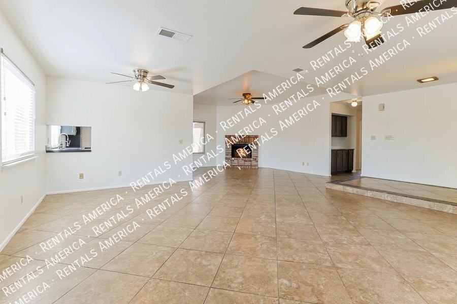 12 N Galaxy Dr - Photo 4 of 15