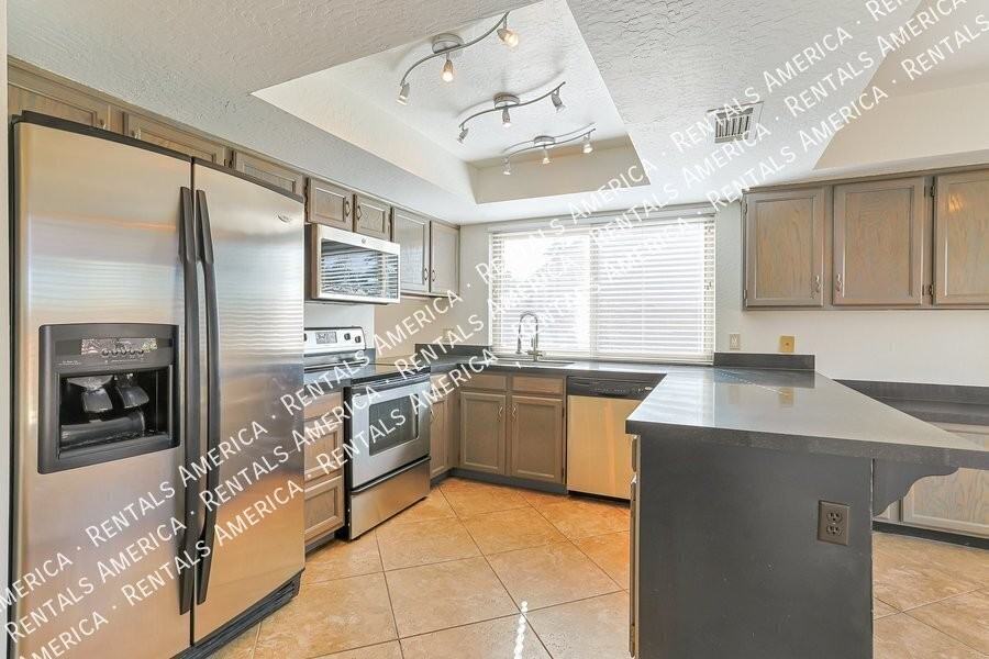 12 N Galaxy Dr - Photo 5 of 15