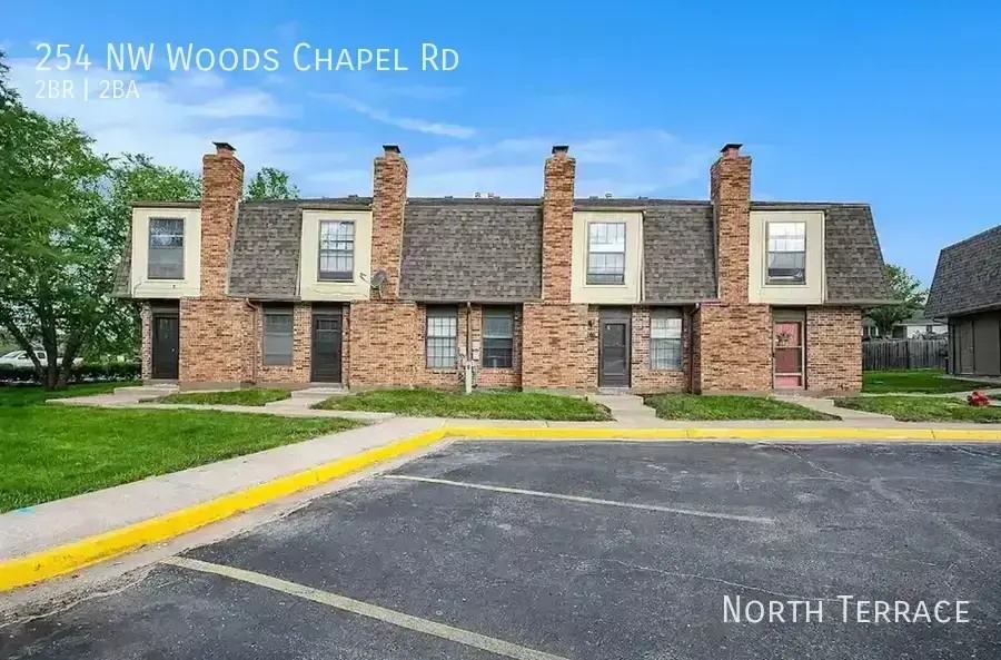 254 Nw Woods Chapel Rd #COPY - Photo 2 of 2