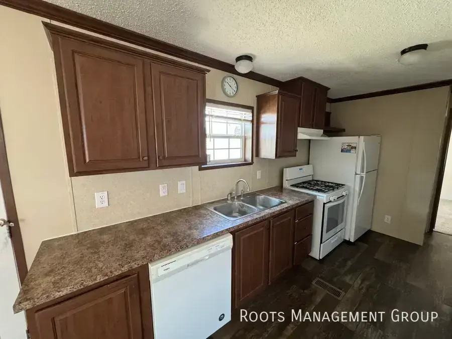 B10 Trailerville Ct #B10 - Photo 5 of 9