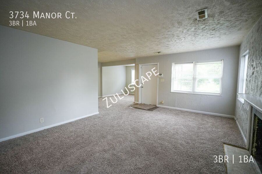 3734 Manor Ct - Photo 3 of 23