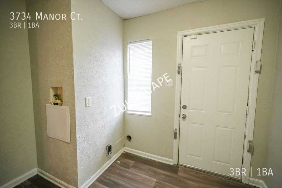 3734 Manor Ct - Photo 7 of 23