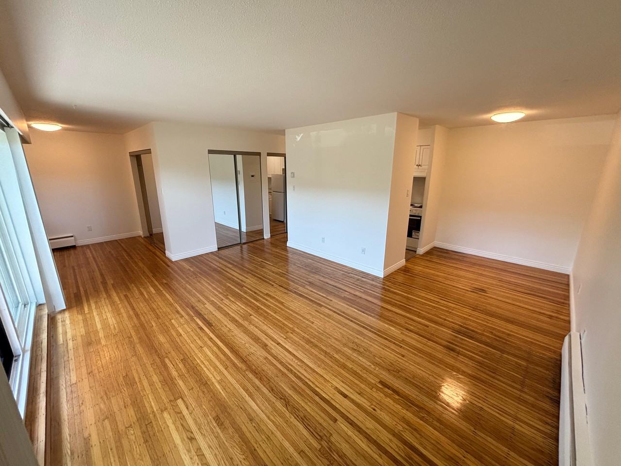 121 West 20th Street #106 - Photo 2 of 23