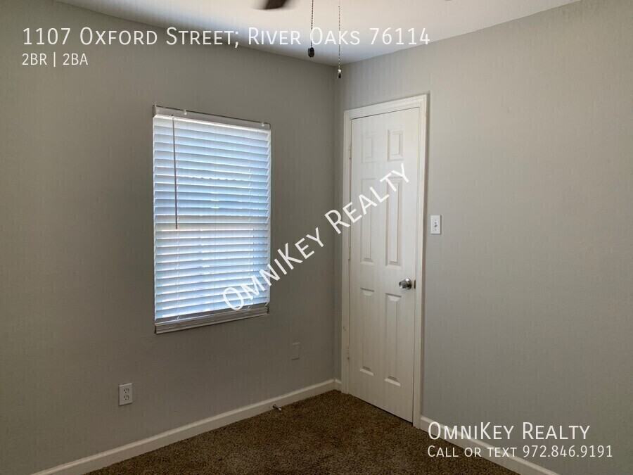 1107 Oxford Street; River Oaks 76114 - Photo 6 of 15