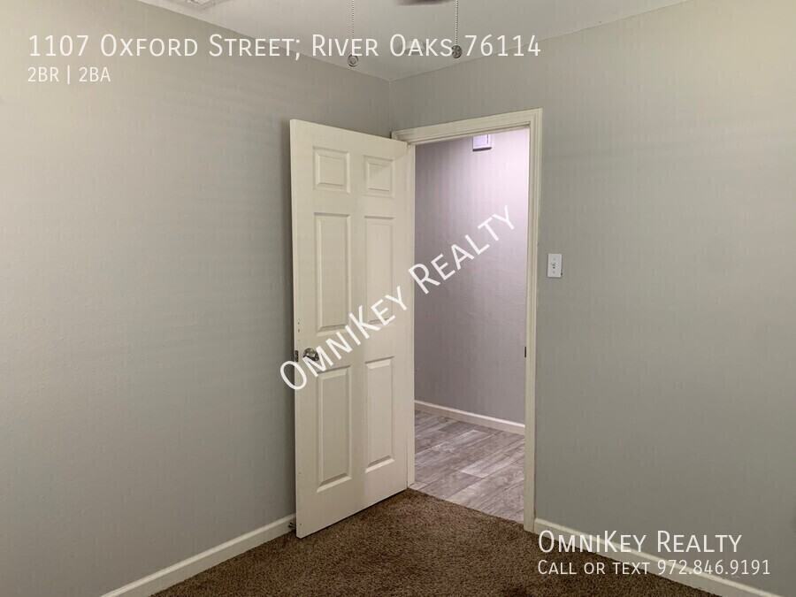 1107 Oxford Street; River Oaks 76114 - Photo 7 of 15