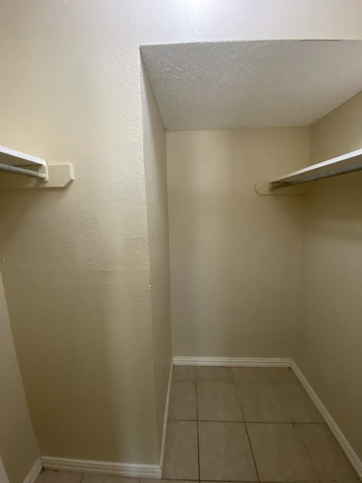 3024 Tudor Ln #102 - Photo 7 of 11