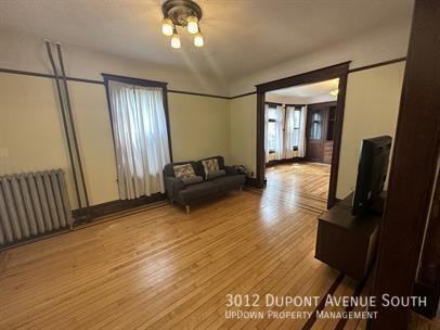 3012 Dupont Ave S - Photo 6 of 30