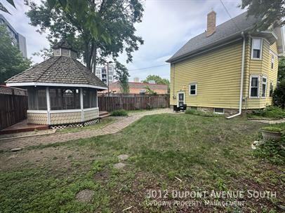 3012 Dupont Ave S - Photo 7 of 30