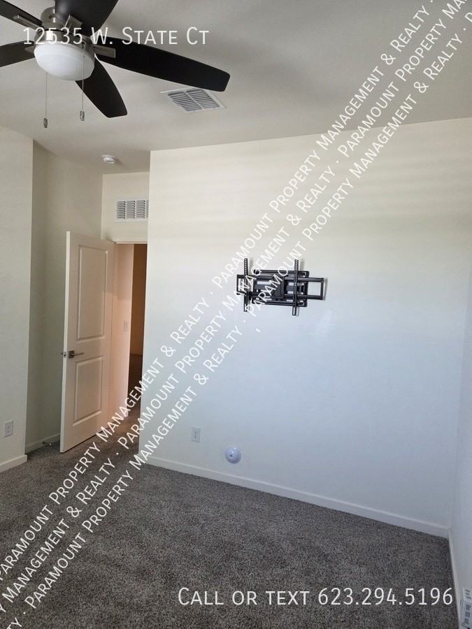 12535 W State Ct - Photo 6 of 33
