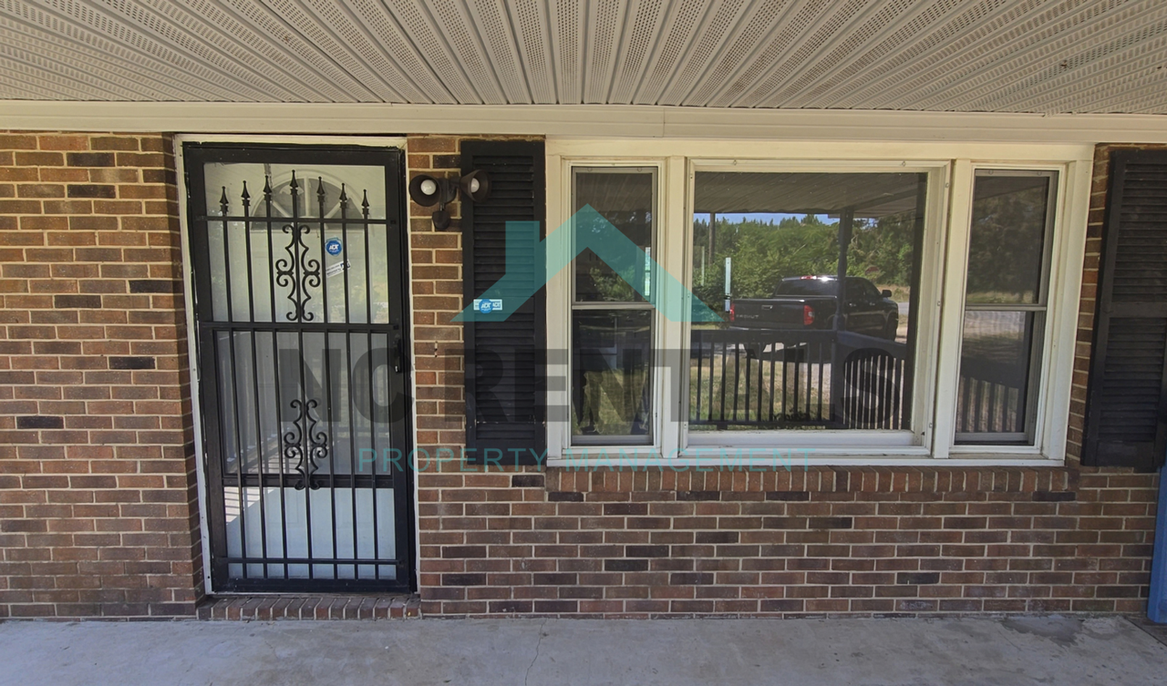 900 Greenwood Blvd - Photo 4 of 30