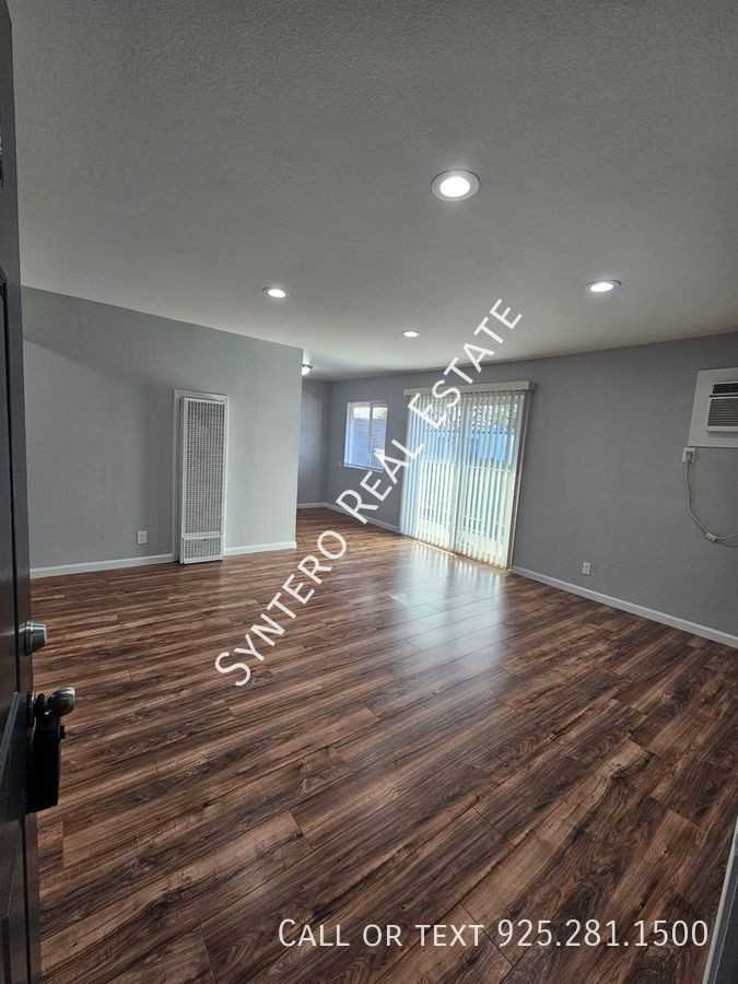 4819 Clayton Rd #20 - Photo 2 of 21