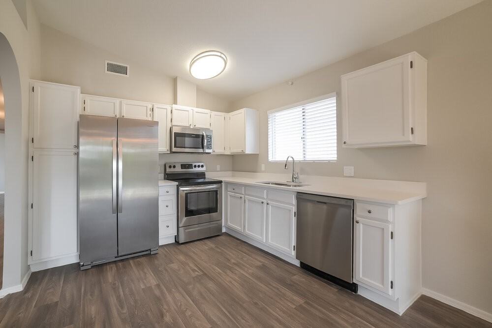 8925 W Virginia Ave - Photo 7 of 18