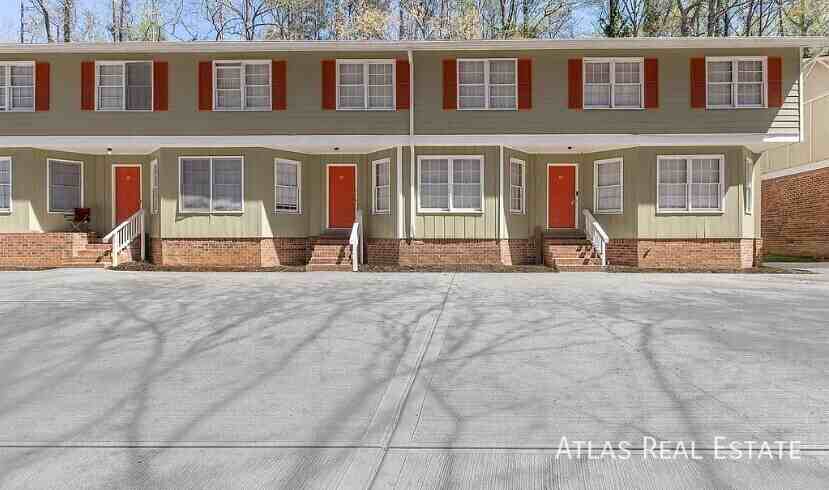 152 Lexington Hts #152 - Photo 7 of 15