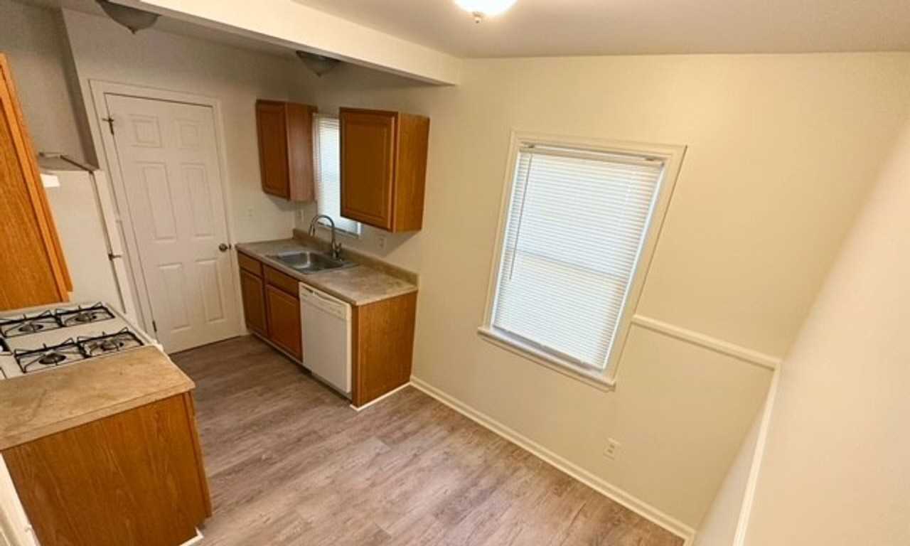 DZC Holdings Ferndale LLC - Photo 6 of 37