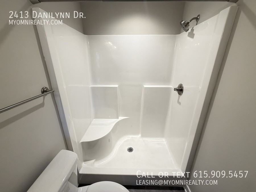 2413 Danilynn Dr - Photo 4 of 21