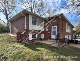 featured image of 5630 Nw Hillside Dr