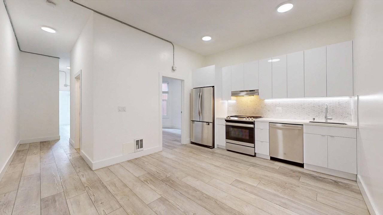755 6th Ave #759-2 - Photo 2 of 25