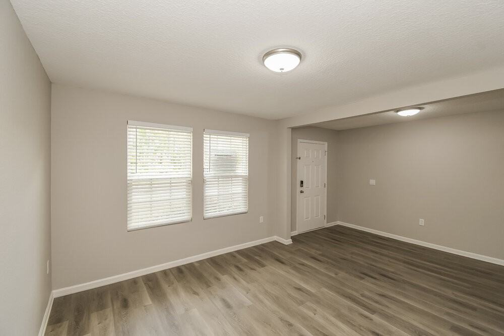 3059 Firethorn Ave - Photo 7 of 17