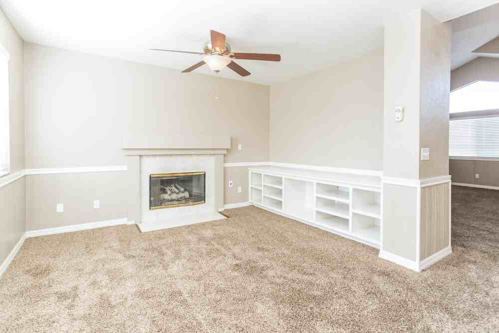 5120 Palo Pinto Ln - Photo 3 of 15