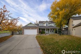 376 W Concord Pl - Photo 1 of 1