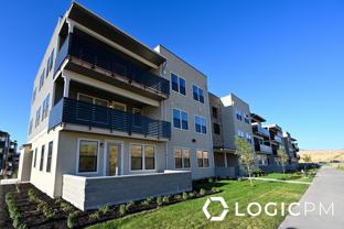 754 W Blue Magic Ln #201 - Photo 1 of 1