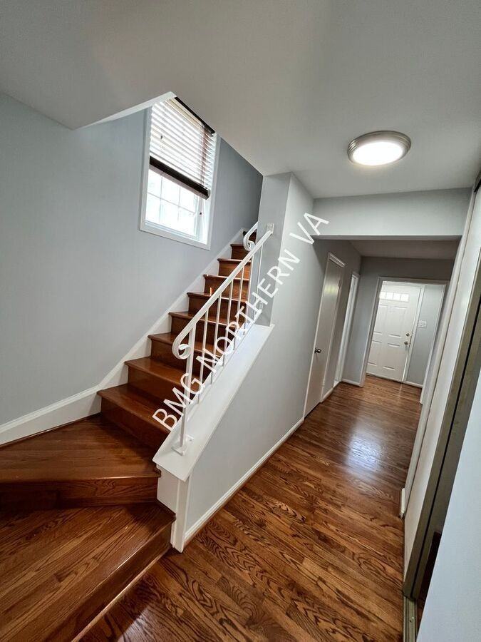 5344 Anchor Ct - Photo 6 of 19