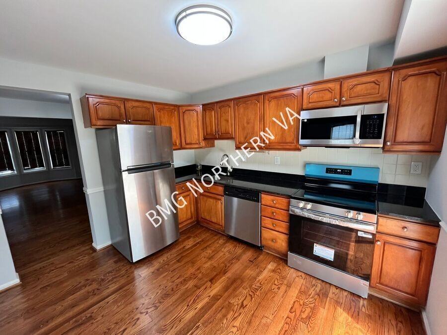 5344 Anchor Ct