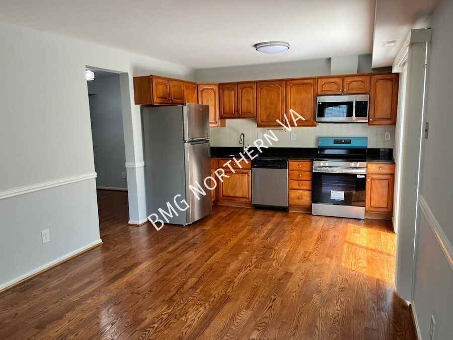 5344 Anchor Ct - Photo 2 of 20