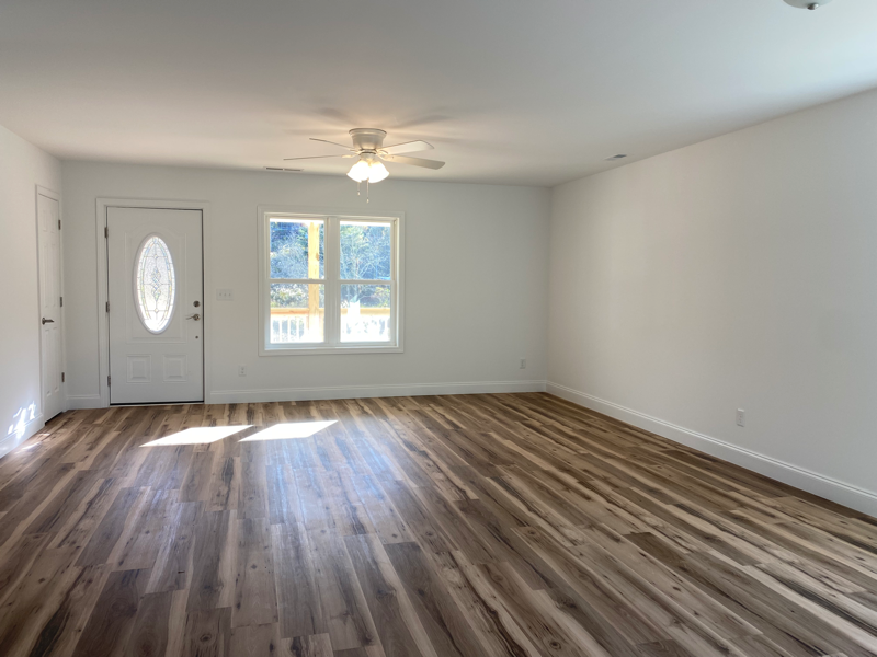 28 Quinn Hill Ln - Photo 3 of 13