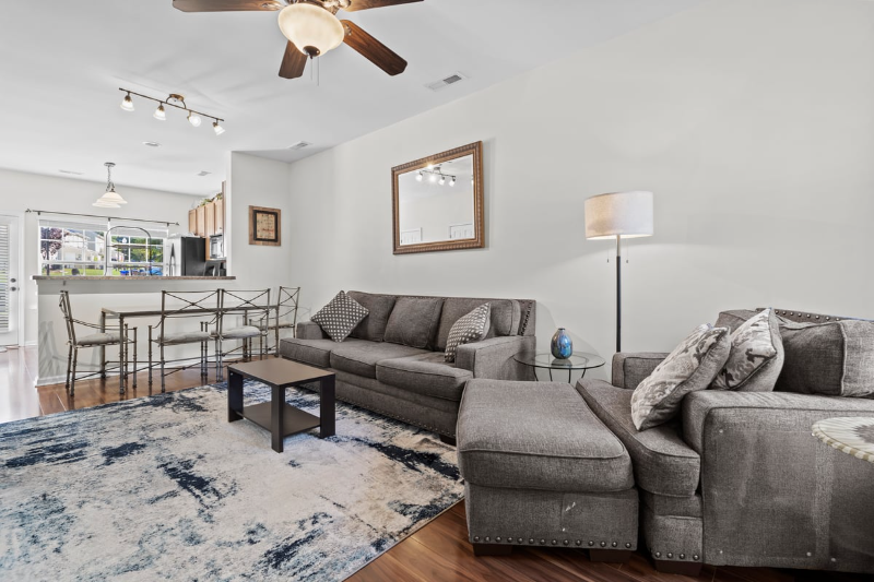 15270 Crossing Gate Dr - Photo 5 of 9