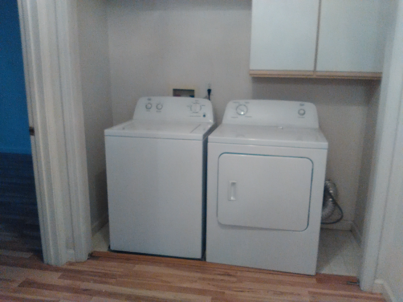 22904 Grand St - Photo 7 of 16