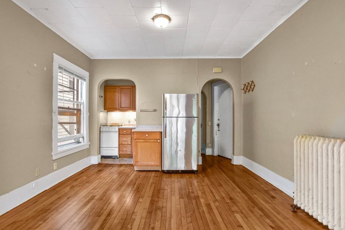 933 Spaight St #2 - Photo 7 of 18