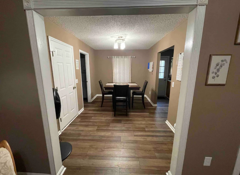 34 Kevin Rd - Photo 2 of 7
