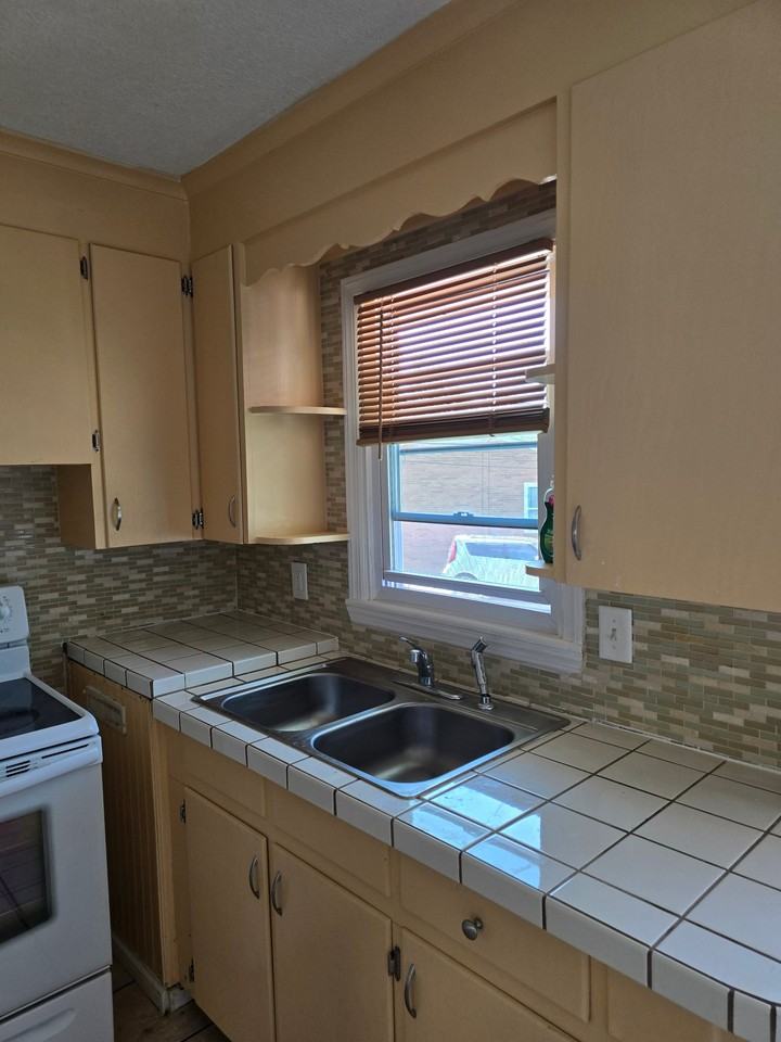 Culbreth Ave - Photo 7 of 29