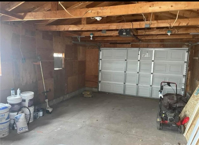 101 N Irwin St - Photo 5 of 8