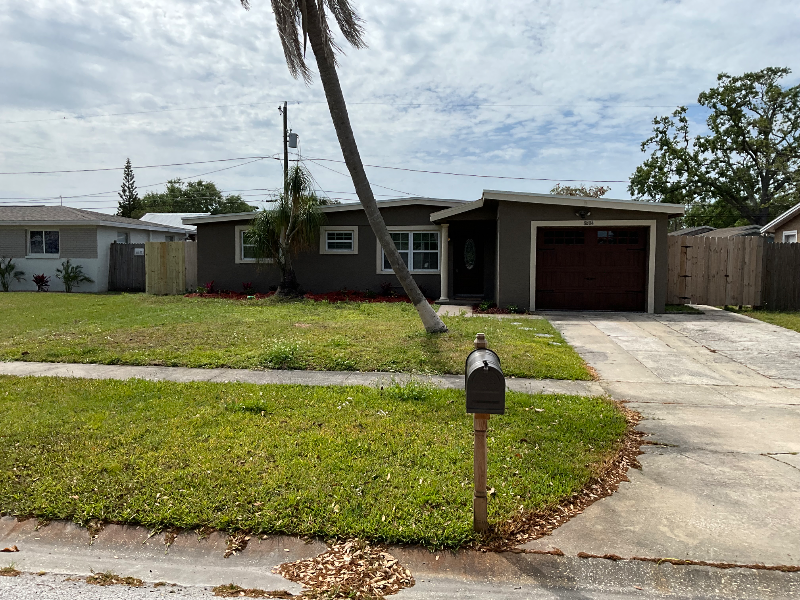 8804 78th Pl - Photo 4 of 17